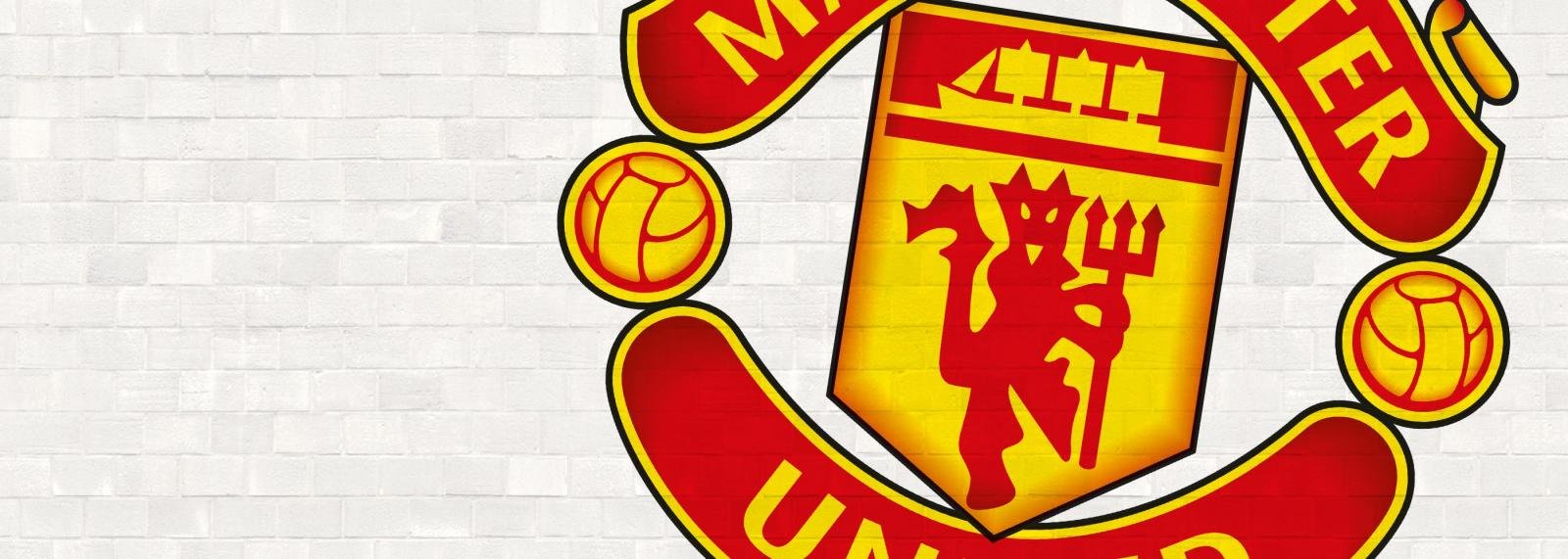 Manchester United launch bid for young Brazilian forward