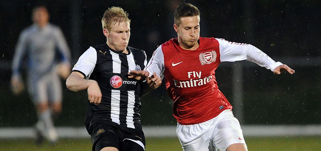 Inverness take on ex-Arsenal midfielder
