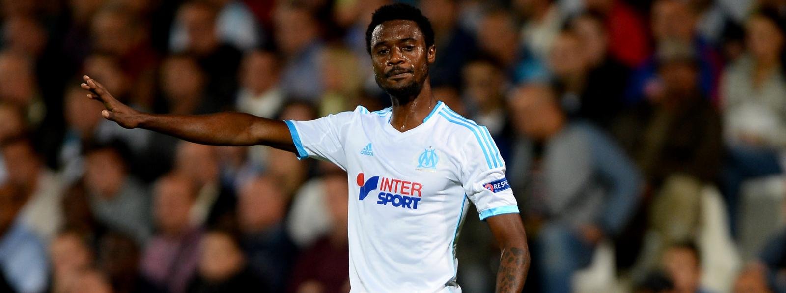 Manchester United weighing up move for Cameroon and Marseille centre-half