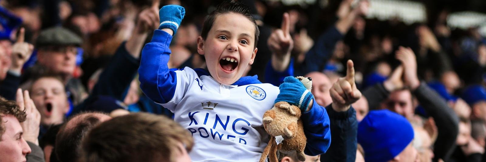 Premier League Round-Up: Leicester City leap seven points clear, Tottenham held at Liverpool whilst Chelsea and Man City score four