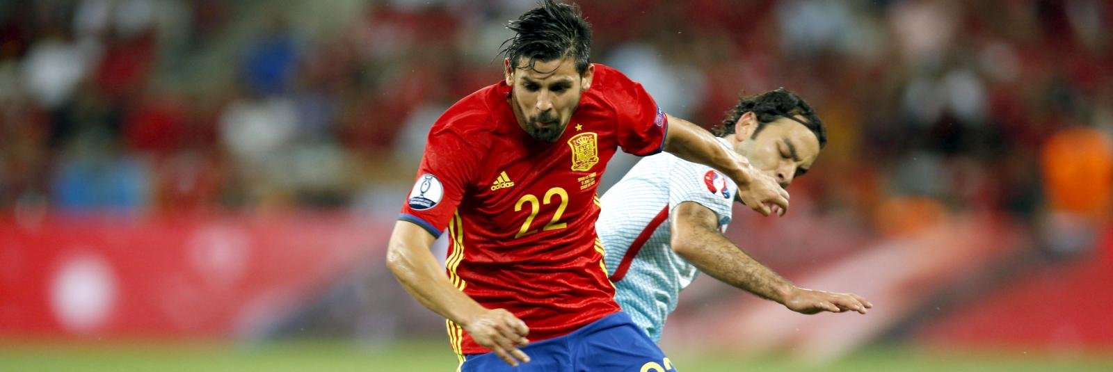 Manchester City sign Spain forward Nolito for £13.8m