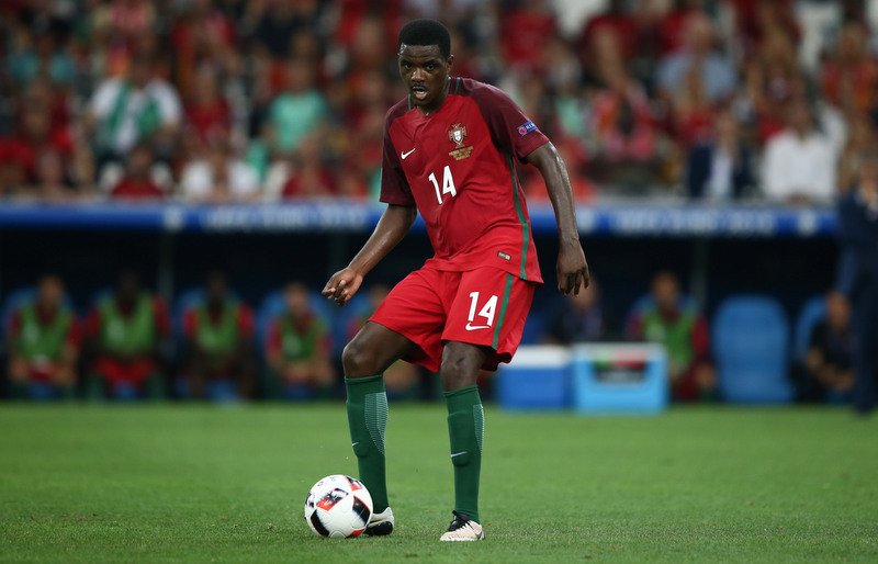 Liverpool linked with £25m swoop for William Carvalho