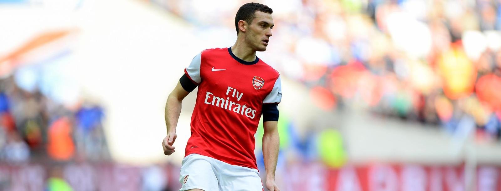 Former Arsenal defender keen on Emirates return; West Ham also interested