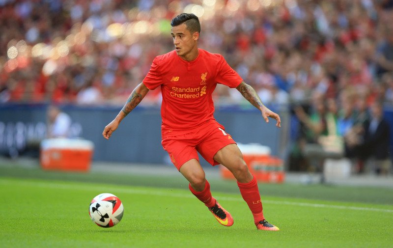 Coutinho pens new Liverpool deal