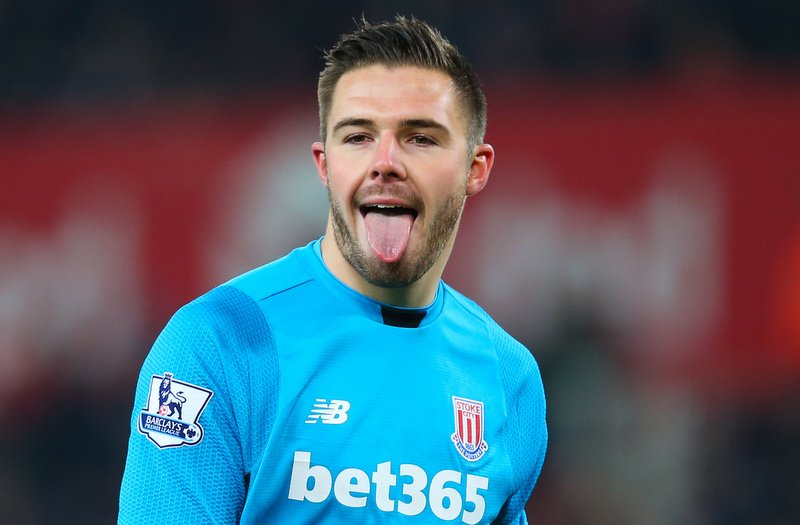 Arsenal want Stoke City’s Jack Butland to battle Petr Cech for the No.1 jersey