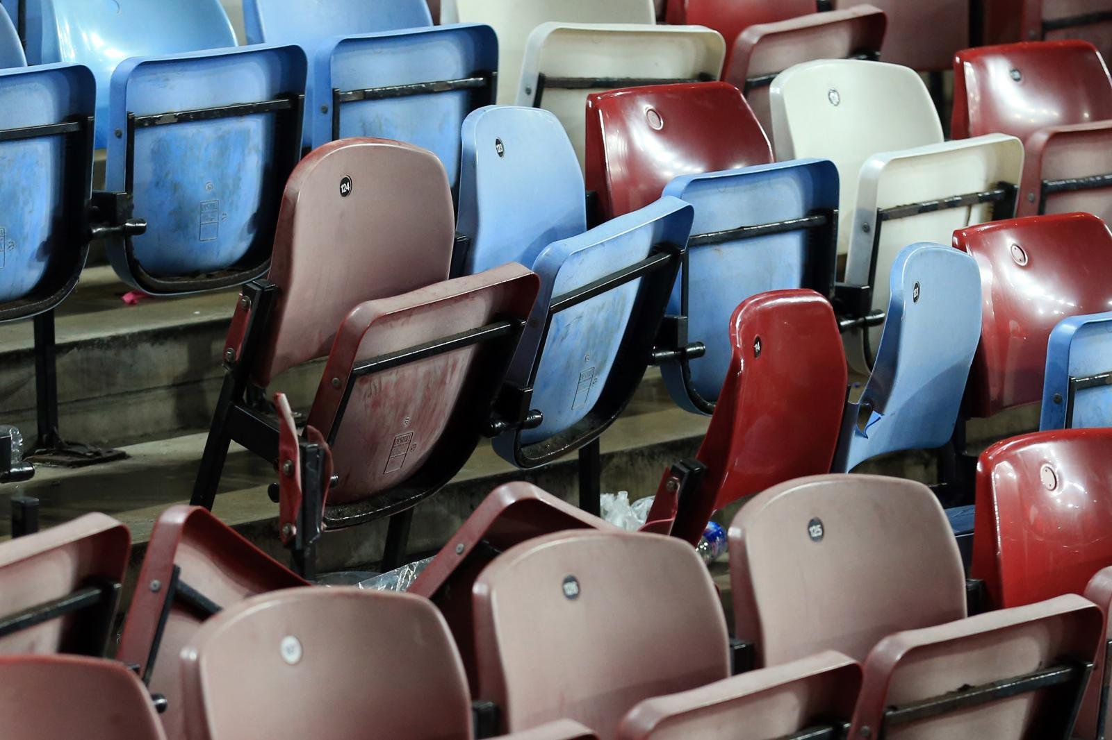 West Ham fans react as Upton Park era finally comes to an end