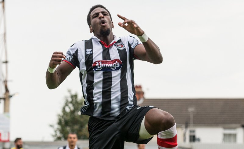Nottingham Forest favourites to land Grimsby Town star Omar Bogle