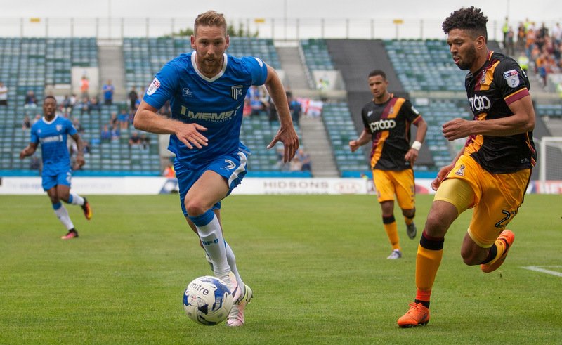 League One side Gillingham kicks off with The Oxygen Clinic