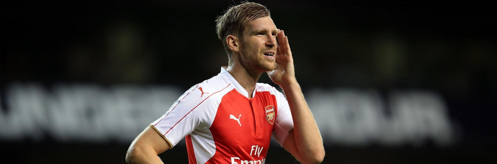 “A renewal with Arsenal is my absolute priority” says 32-year-old star