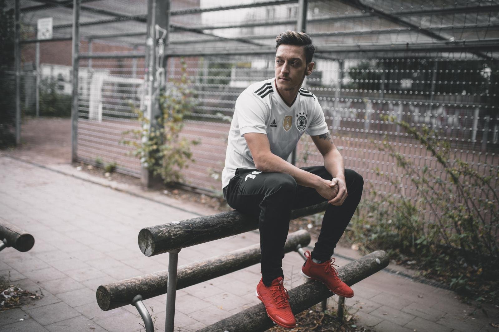 Arsenal ace shows off Germany’s new kit ahead of 2018 World Cup defence