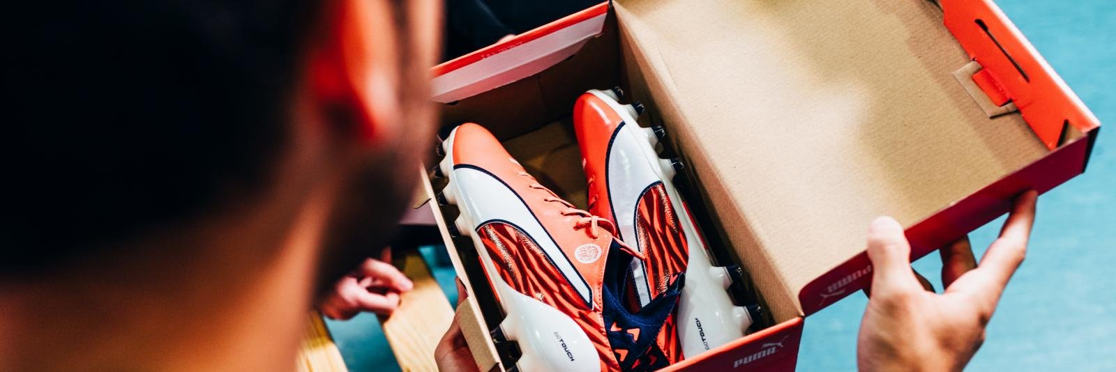 Arsenal ace laces up in PUMA evoTOUCH ‘Derby Fever’ boots ahead of North London derby