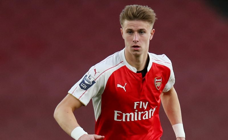 Arsenal youngster Ben Sheaf signs new deal