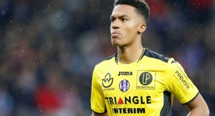 Arsenal and Watford eyeing Toulouse teenager Alban Lafont