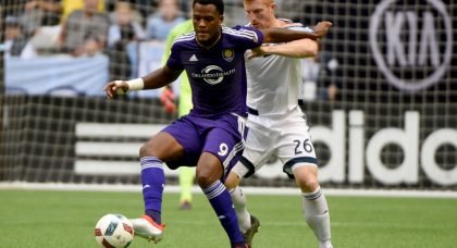 Everton supporters react to rumours linking striker Cyle Larin to Goodison Park