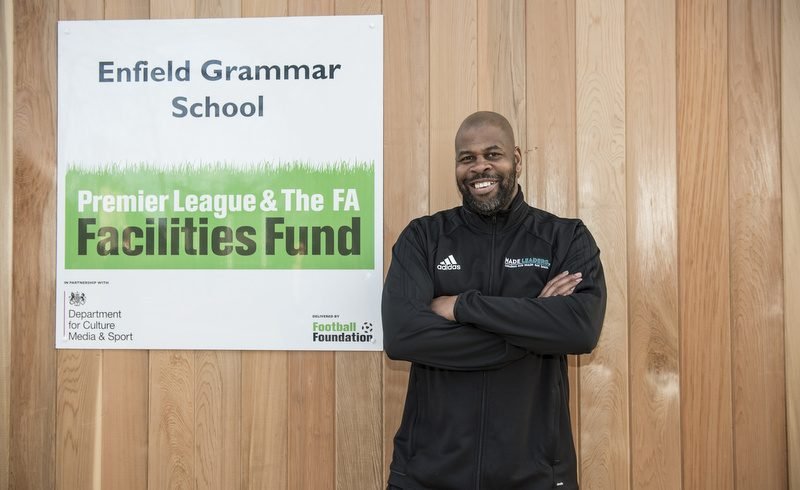 Former Chelsea defender Michael Duberry opens new £1.25m pitch at his old school