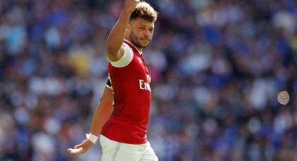Chelsea closing in on £35m deal for Arsenal and England winger Alex Oxlade-Chamberlain