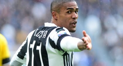 Manchester United weighing up £40m summer swoop for Bayern Munich winger Douglas Costa