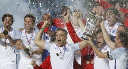 Legends David Seaman, Phil Neville, Danny Murphy, Jamie Redknapp and Robbie Fowler join England’s 2018 Soccer Aid team