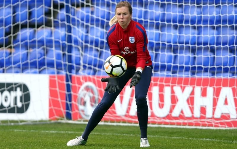 Chelsea goalkeeper Carly Telford signs new deal