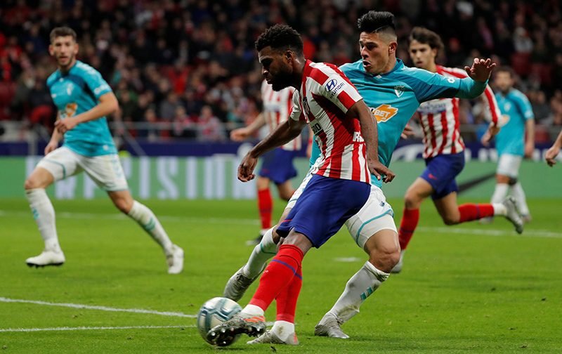 Manchester United meet with agents in hope of solving right wing problem by signing Atletico Madrid’s Thomas Lemar